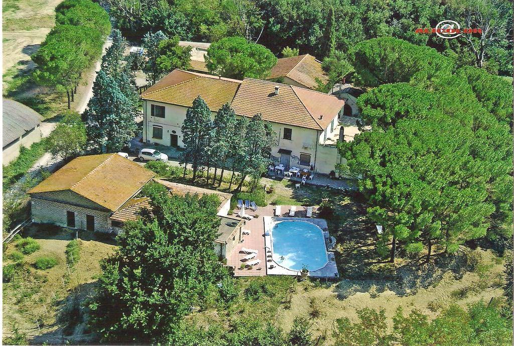 La Pievaccia Guest House Binami ภายนอก รูปภาพ